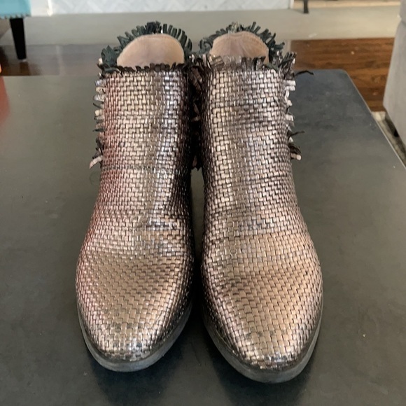 Cafe Noir Metallic Woven Leather Booties - Picture 3 of 13